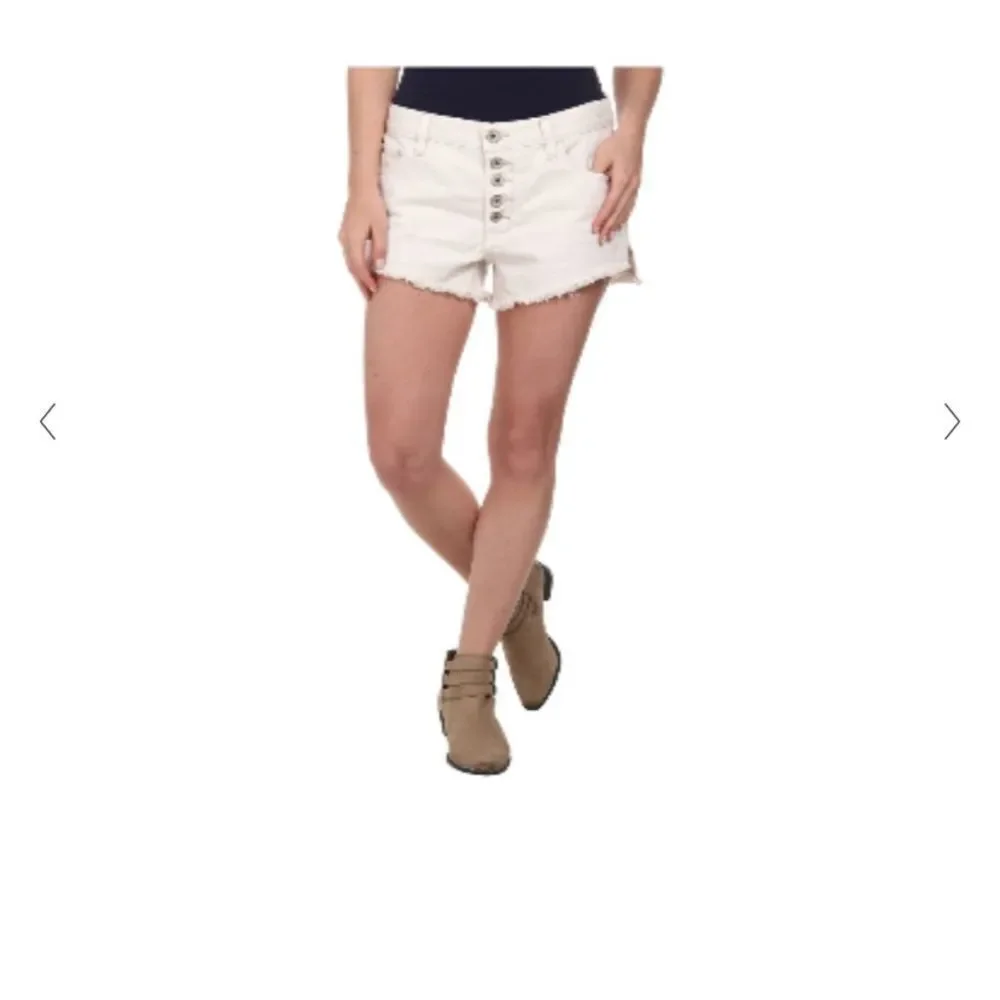 Free People Women's Distressed Cutoff Shorts Size 27